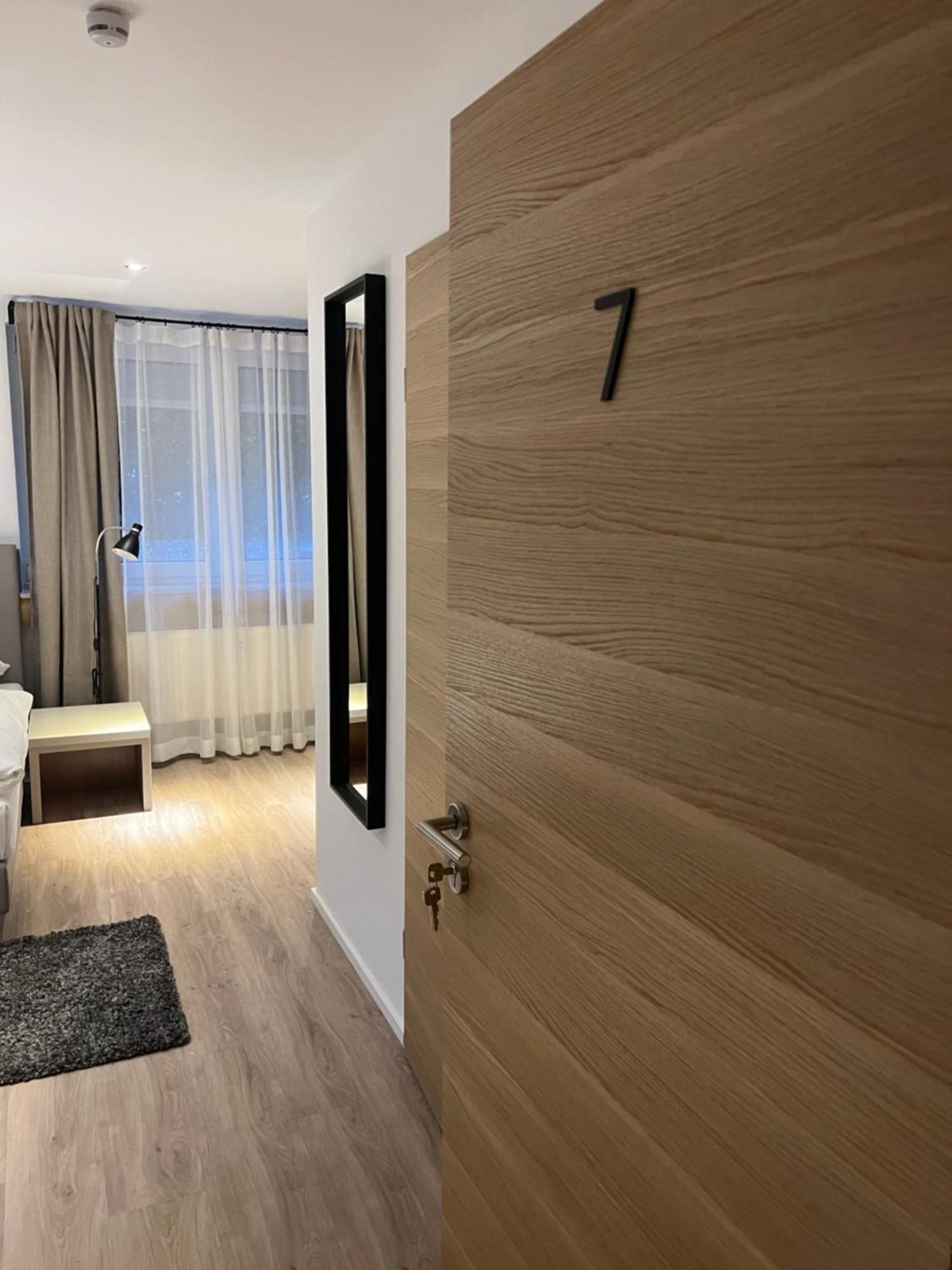 Alpha Rooms Backnang Esterno foto